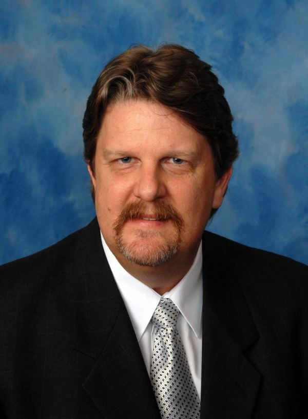 Richard E. Davis MD, FACS